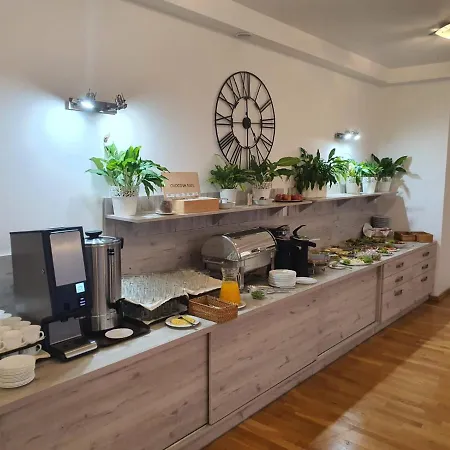 فندق مبيت وإفطار Polonia